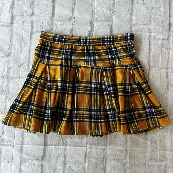 Plaid Skirt - Picture 1 of 3